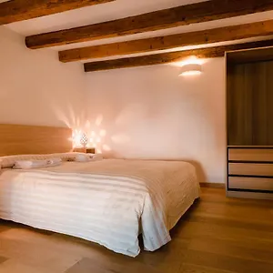 Historical And Luxury Appartamento